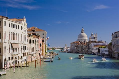 Treni per Venezia e Mestre: orari, biglietti, offerte.